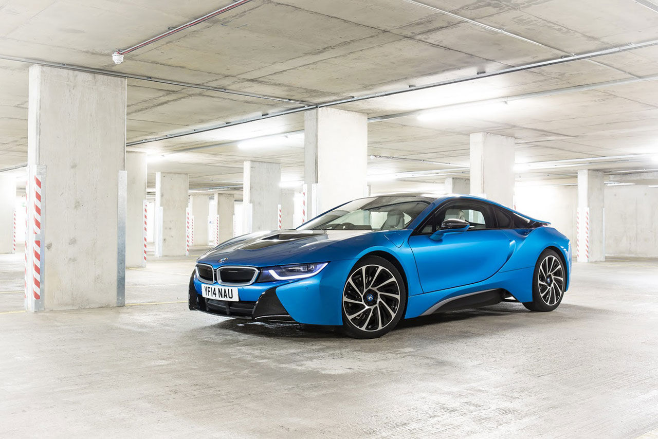 Så mycket kostar utrustningsnivåerna till BMW i8