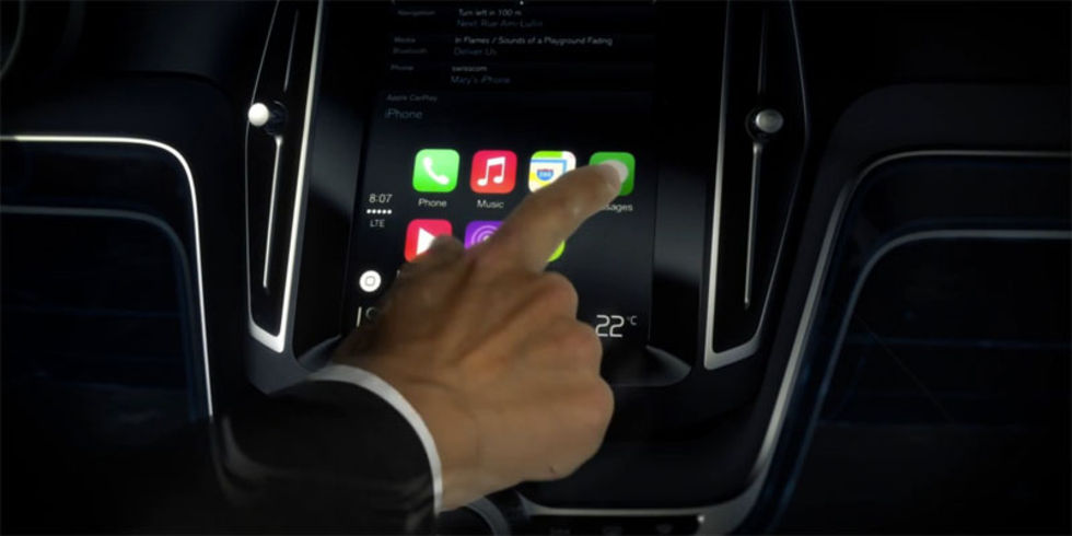 Inget CarPlay i bilar från Volvo eller Mercedes i år