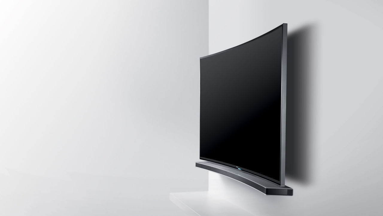Böjd soundbar från Samsung