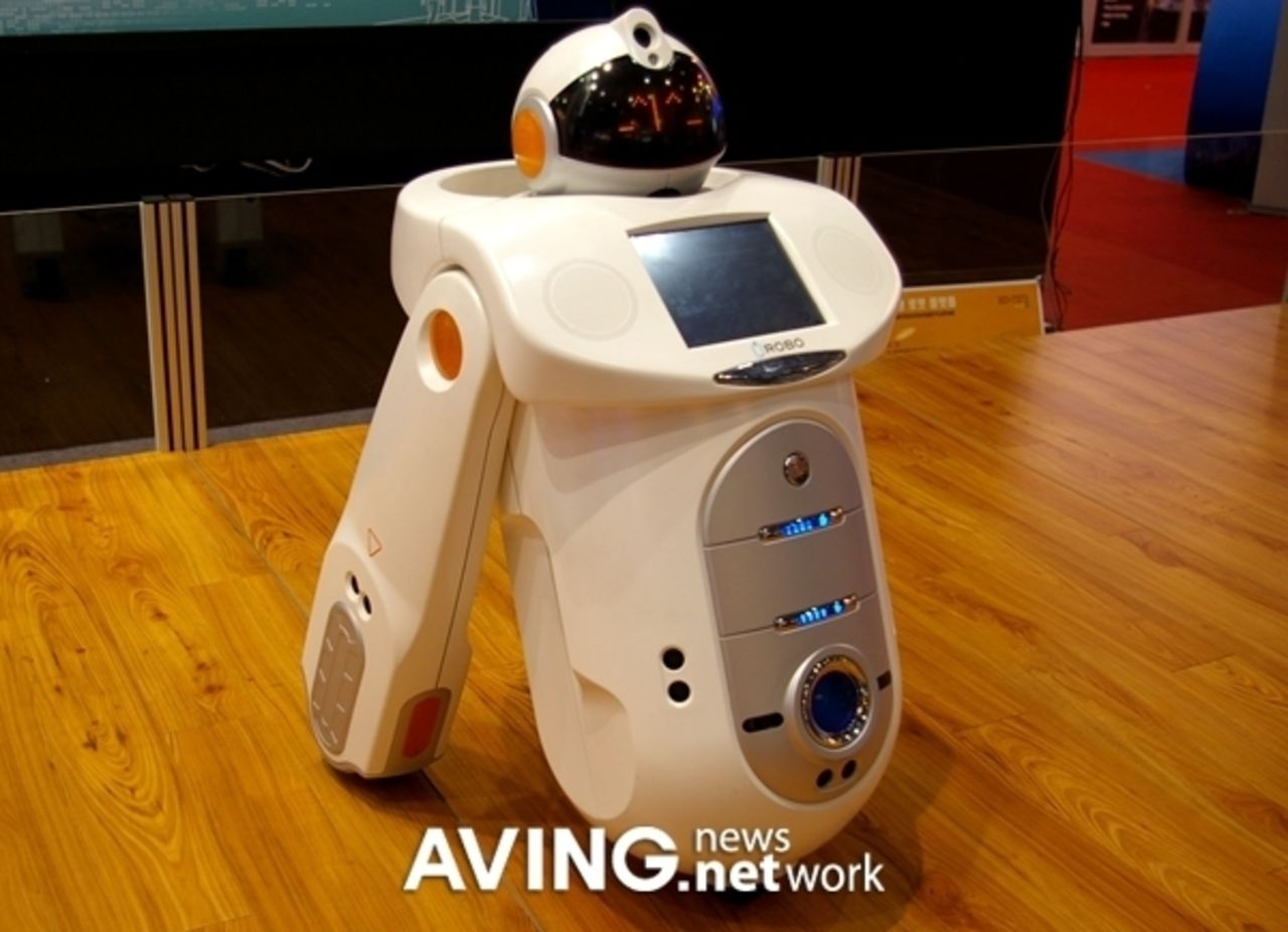 U-ROBO - R2D2 brorsa