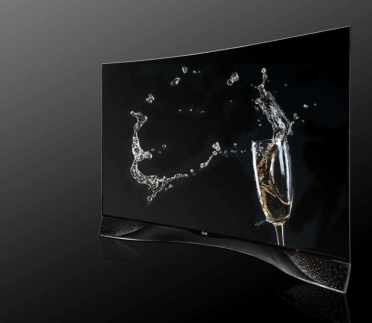 LG-tv med Swarovski-kristaller