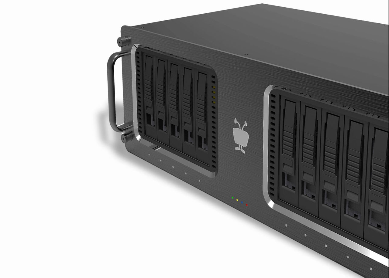 Det här är TiVo Mega med 24 TB hårddisk