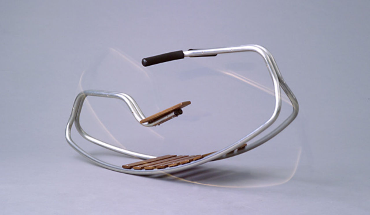 Gunghäst i aluminium och teak