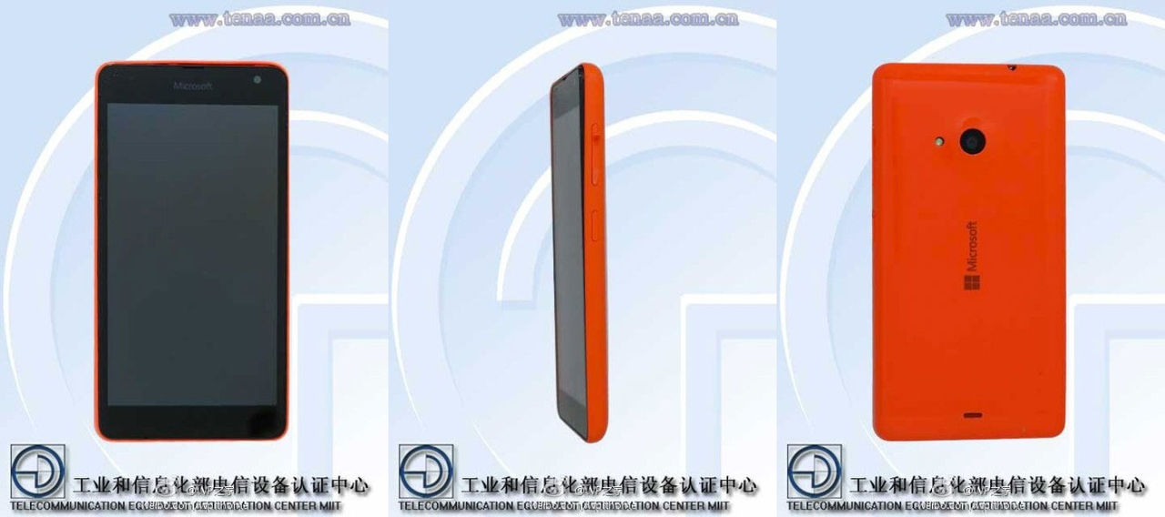 Här är första Lumian med Microsoft-logga