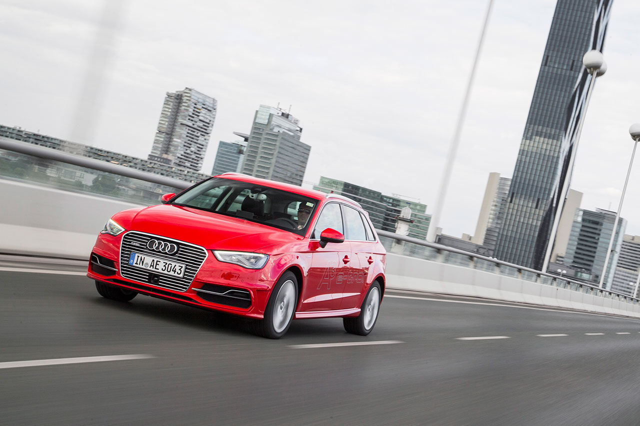 Audi A3 e-tron blir din för 372 500 kronor