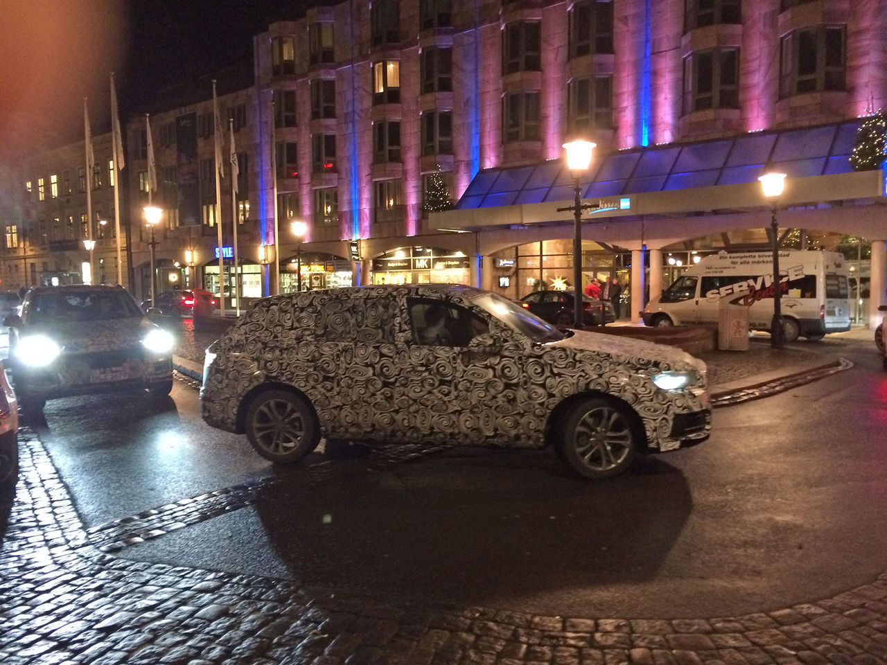 Audi Q7 på stan i Göteborg