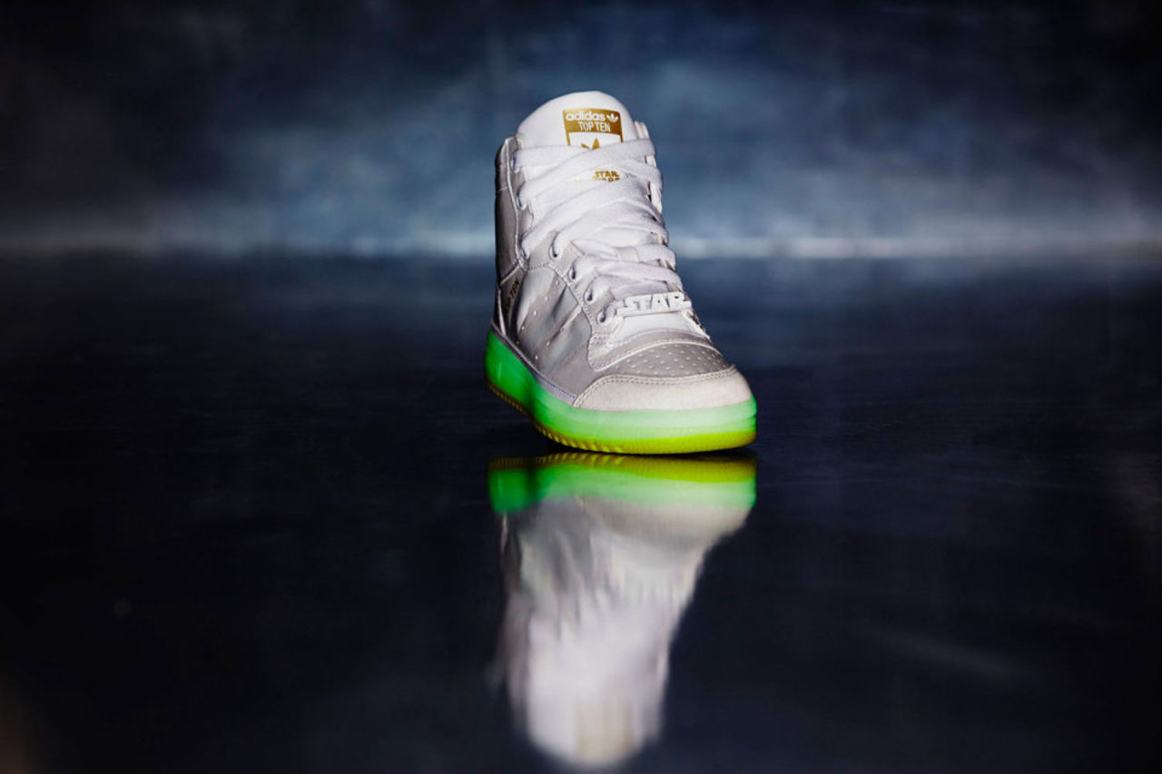Adidas släpper Star Wars-skor för barn