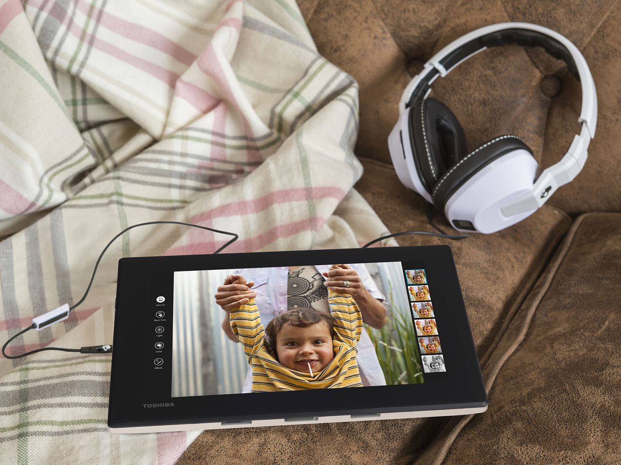 Toshiba lanserar miniversion av hybridplattan Satellite Click