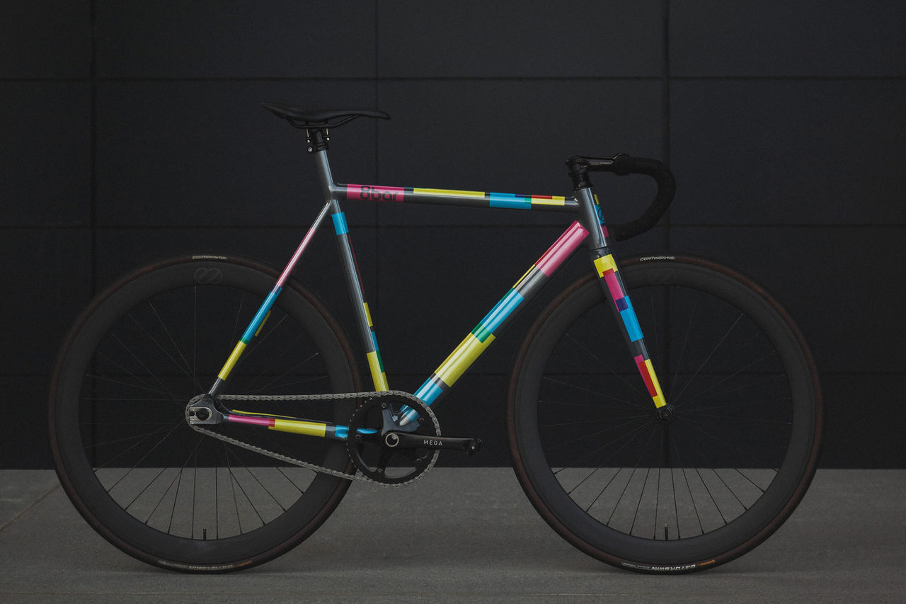 Aggressiv och vacker cykelram