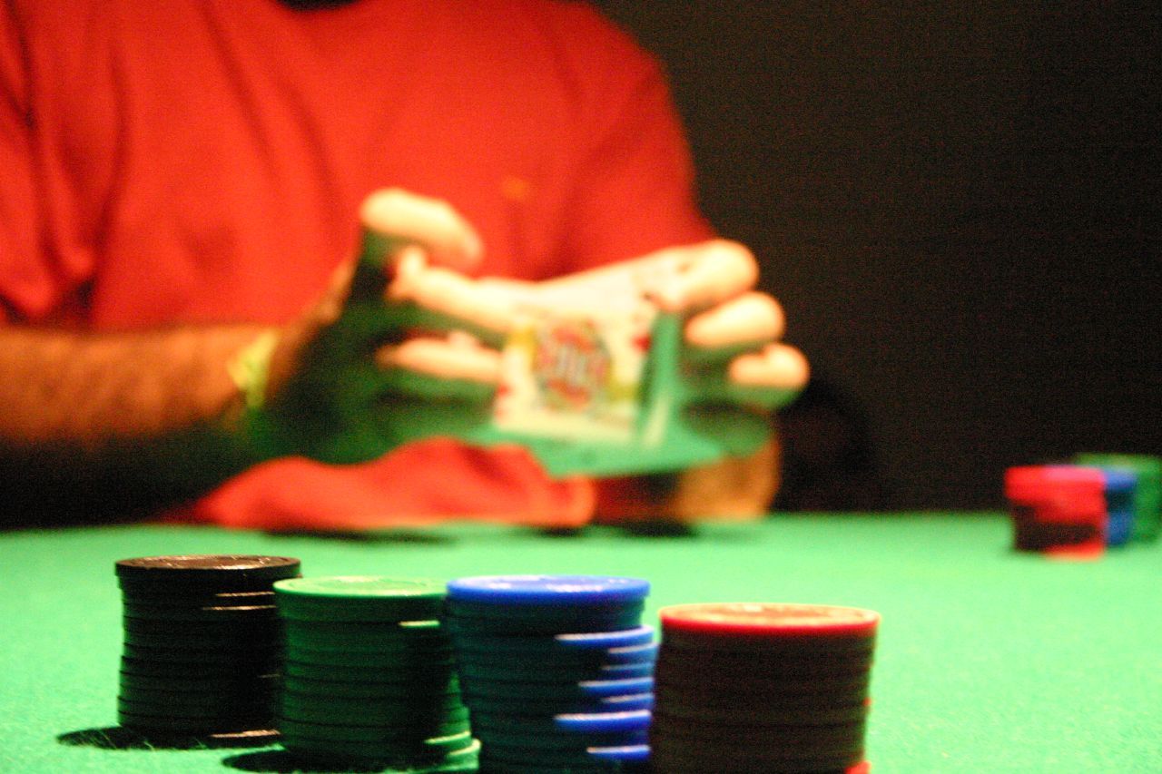 Forskare skapar program som alltid vinner i Texas hold'em