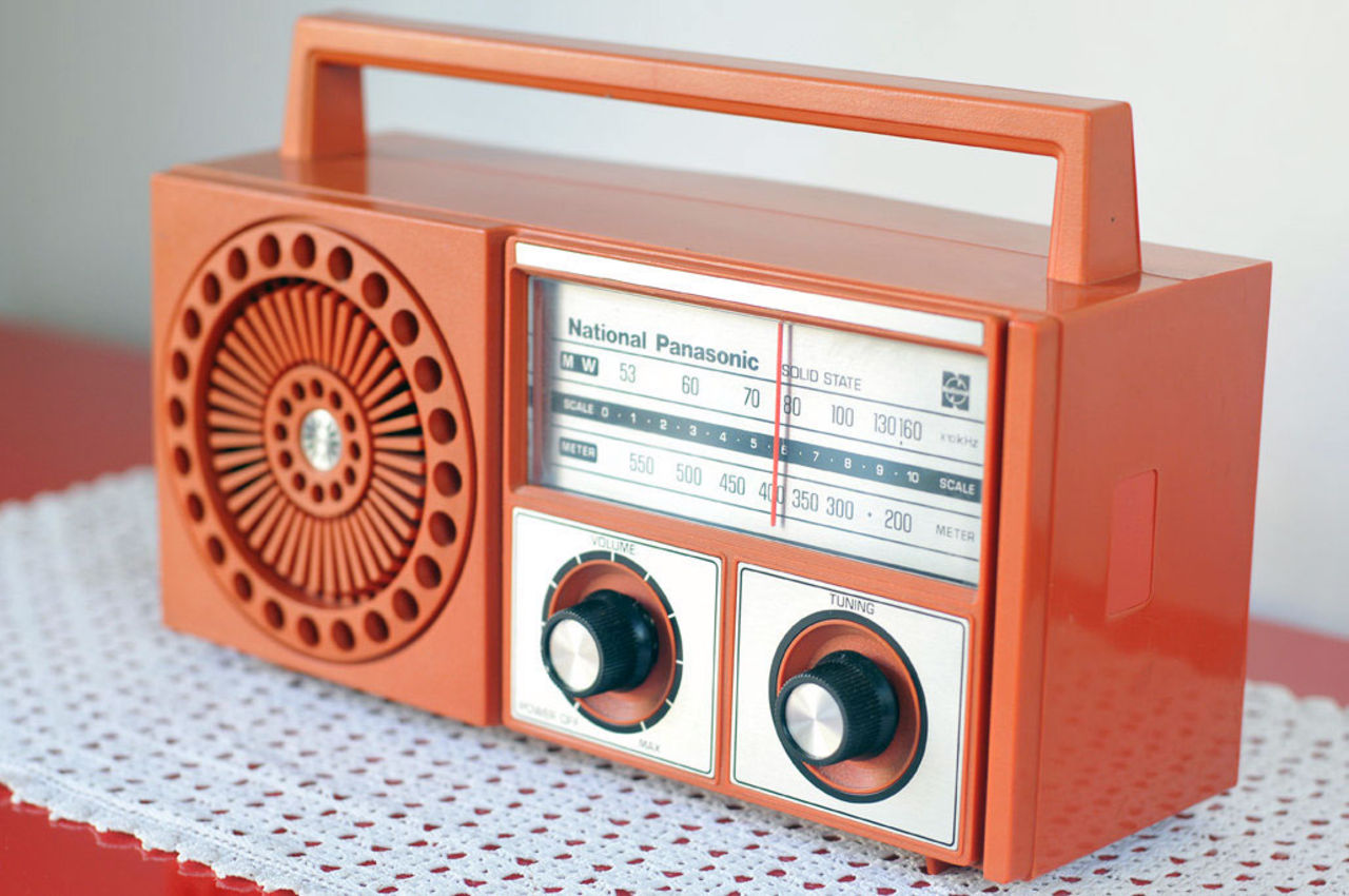Plastig radio från 60-talet