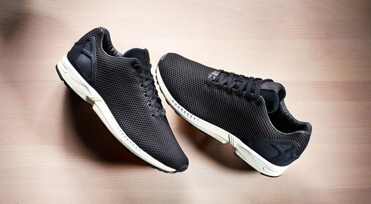 Adidassneakers utan ränder