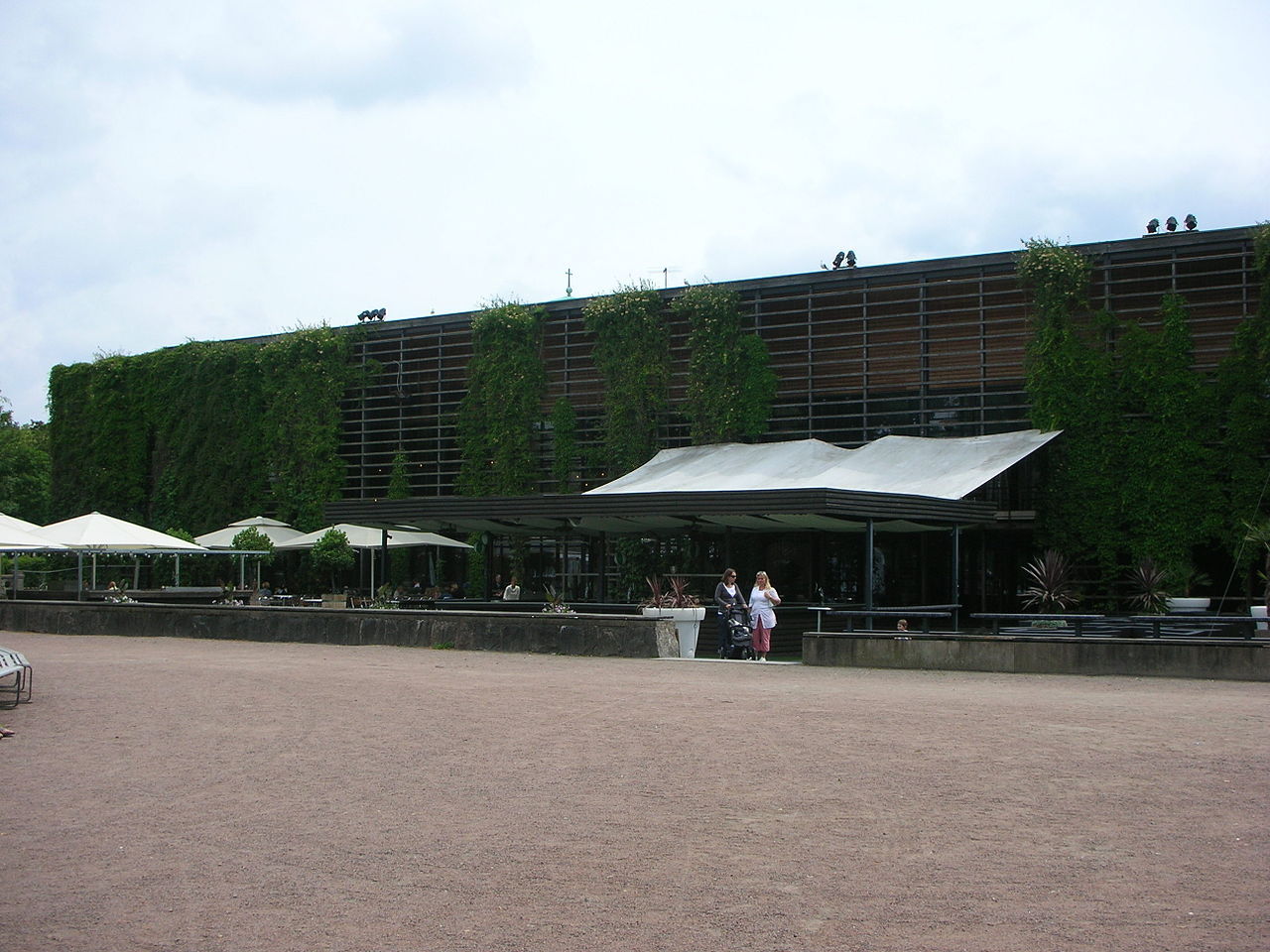 STIM stämmer restauranger för utebliven ersättning 