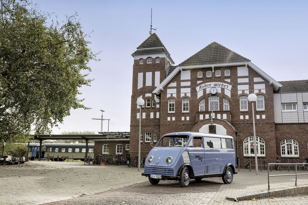 Audi restaurerar en DKW Electric Schnellaster Van