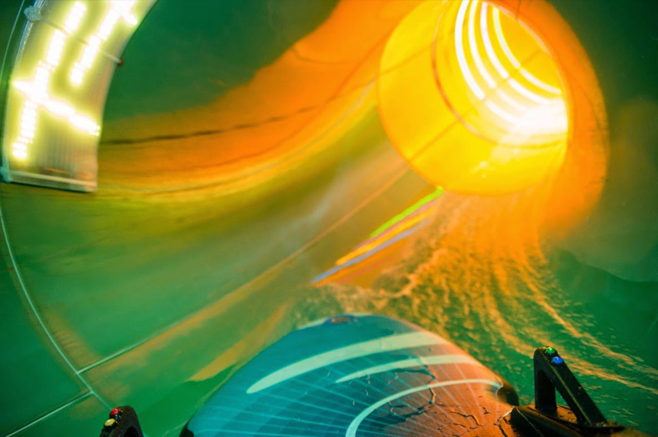 Vad får man om man kombinerar en vattenrutschkana med tv-spel?