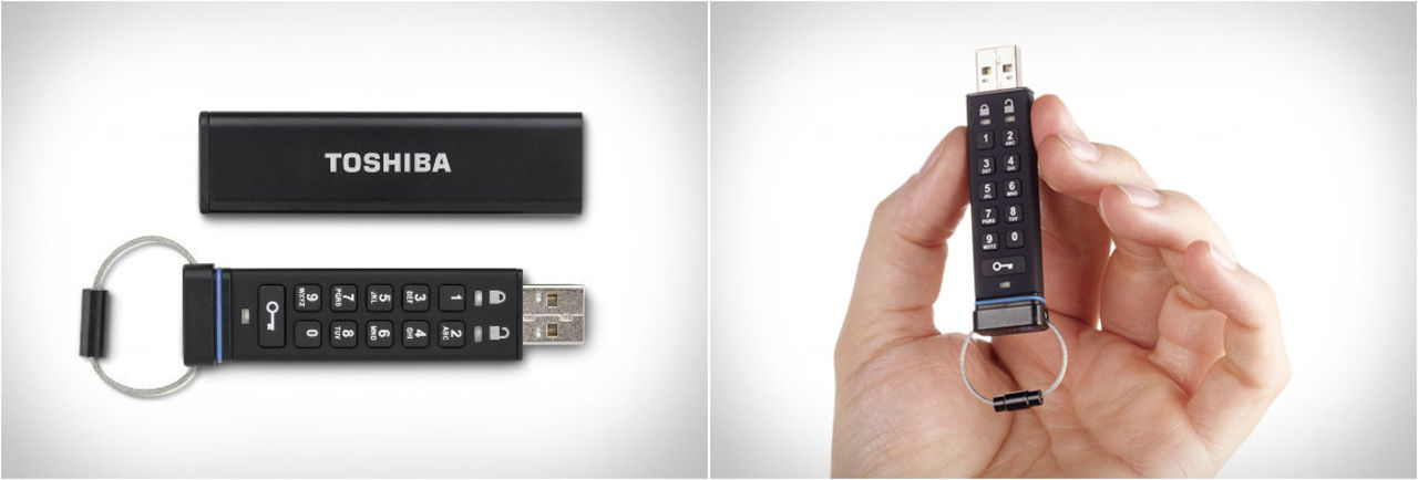 USB-minne med kodslås från Toshiba