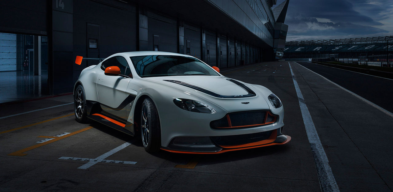 Aston Martin visar en extrem version av Vantage