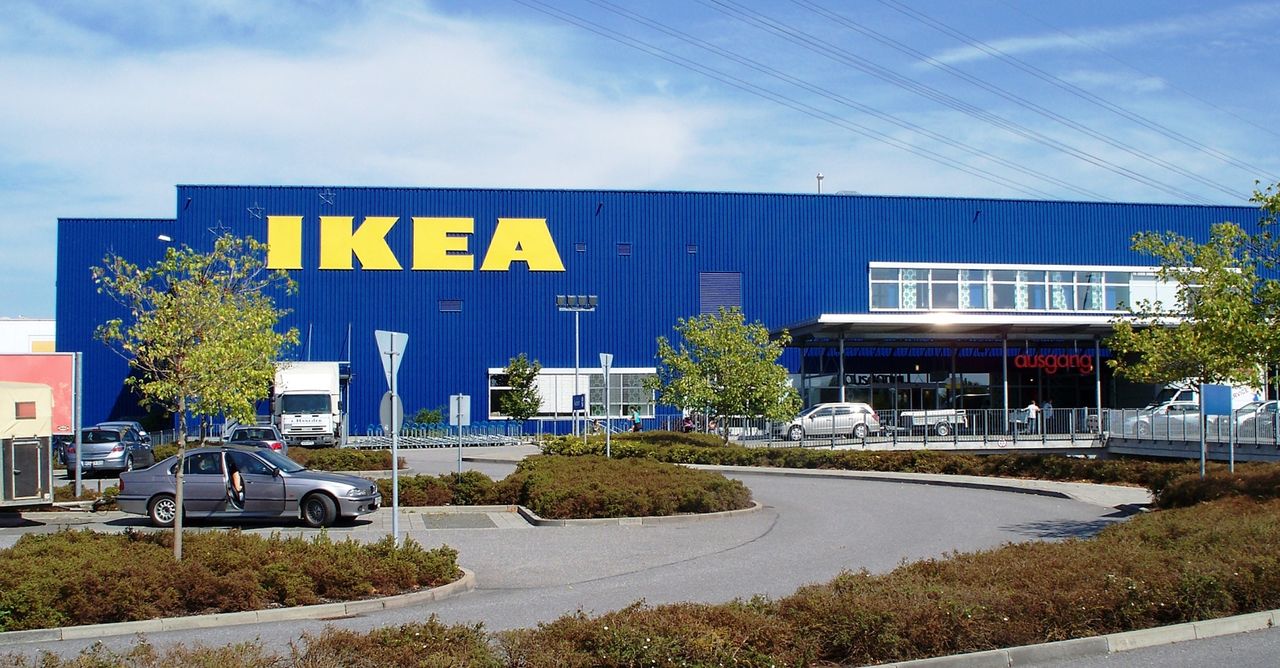 IKEA vill sälja möbler som erbjuder trådlös laddning för mobila enheter