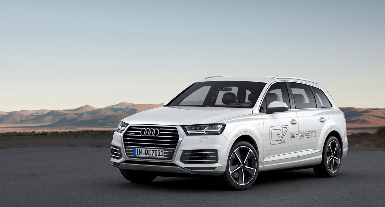 Audi Q7 etron drar 0.17 liter per mil. Tillverkarens första