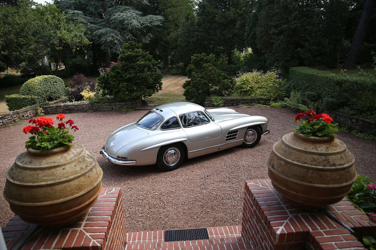 Fyra klassiska Mercedes-Benz 300 SL på auktion