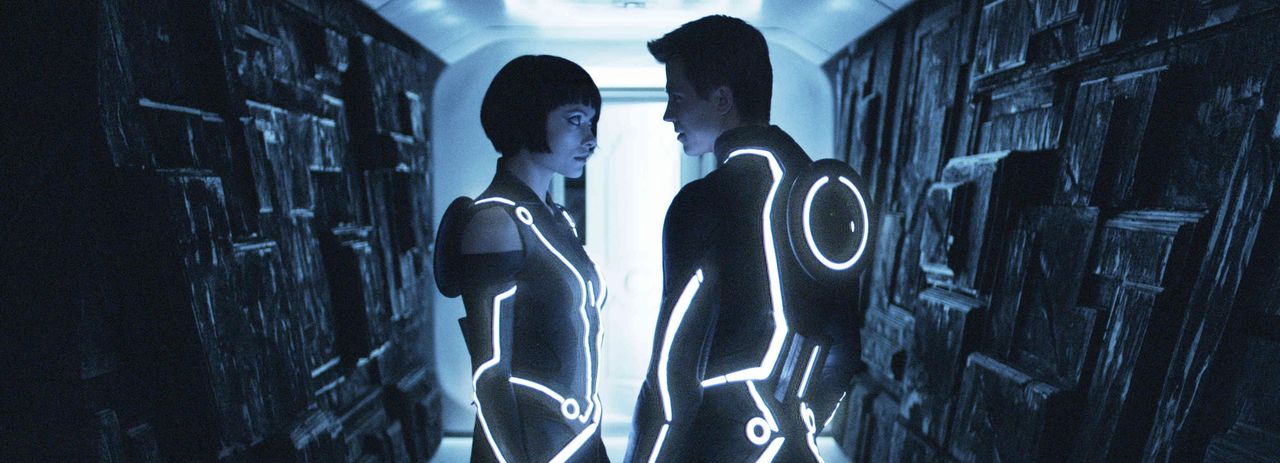 Mer Tron med Olivia Wilde och Garrett Hedlund