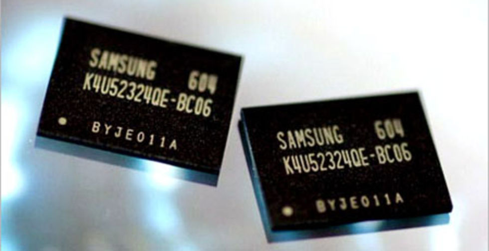 Производители чипов памяти. Samsung gddr4. Чип памяти 8 GB. Gddr6 2000 MHZ. 3060 Самсунг.