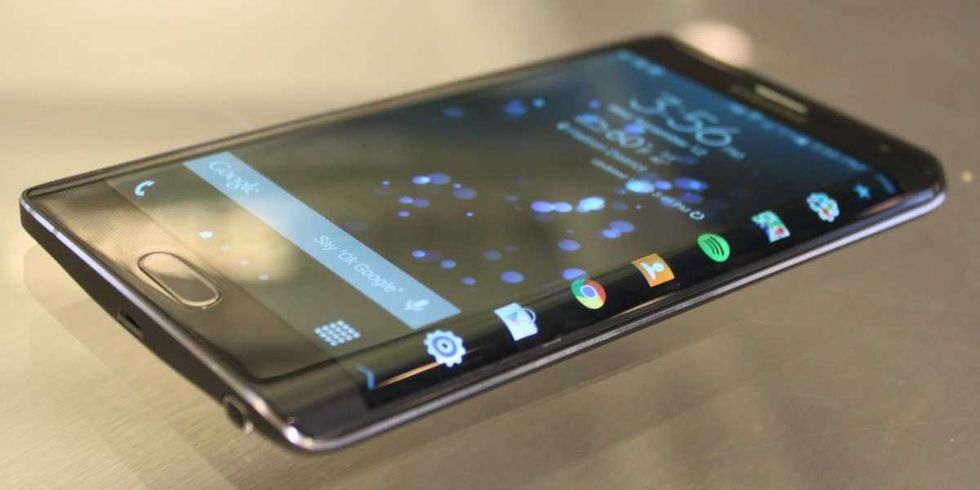 Samsung tar bort sin logotyp på telefoner i Japan