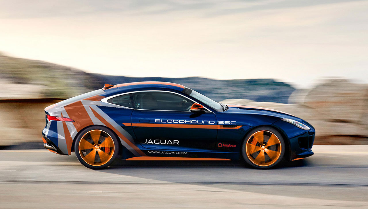 Jaguar F-Type R AWD ska hjälpa Bloodhound SSC