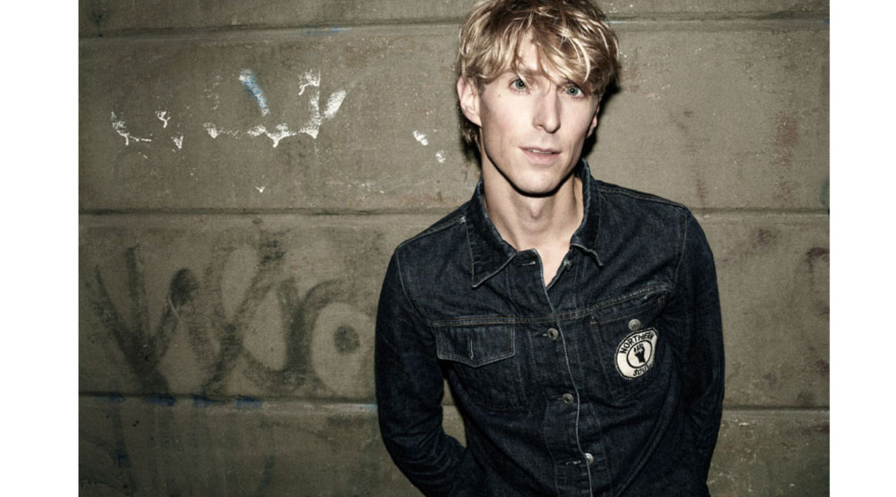 Love Antell ger sig ut på turné