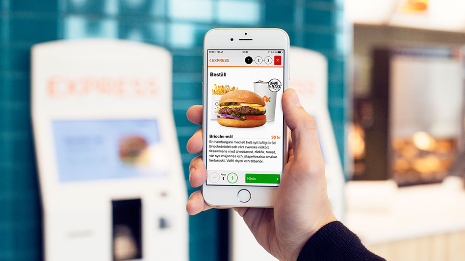 Beställ och betala burgaren via mobilen på Max. Blir först i 