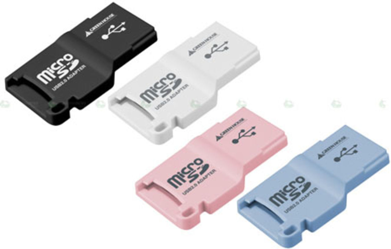 En liten microSD-kortläsare