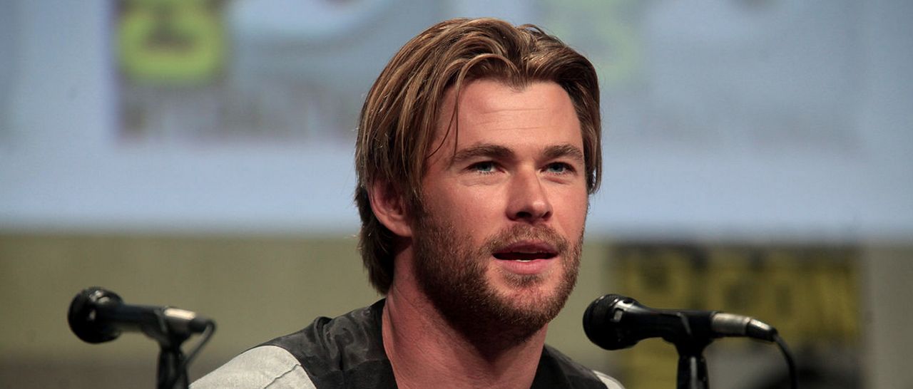 Chris Hemsworth spelar i nya Ghostbusters