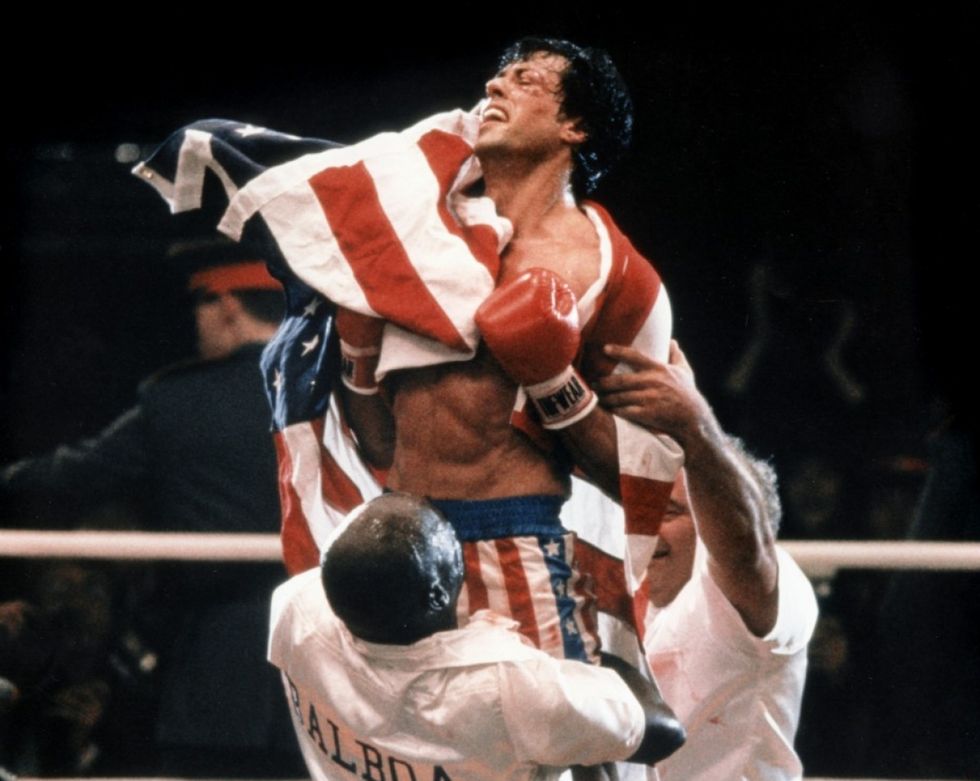 Sylvester Stallone auktionerar ut filmrekvisita
