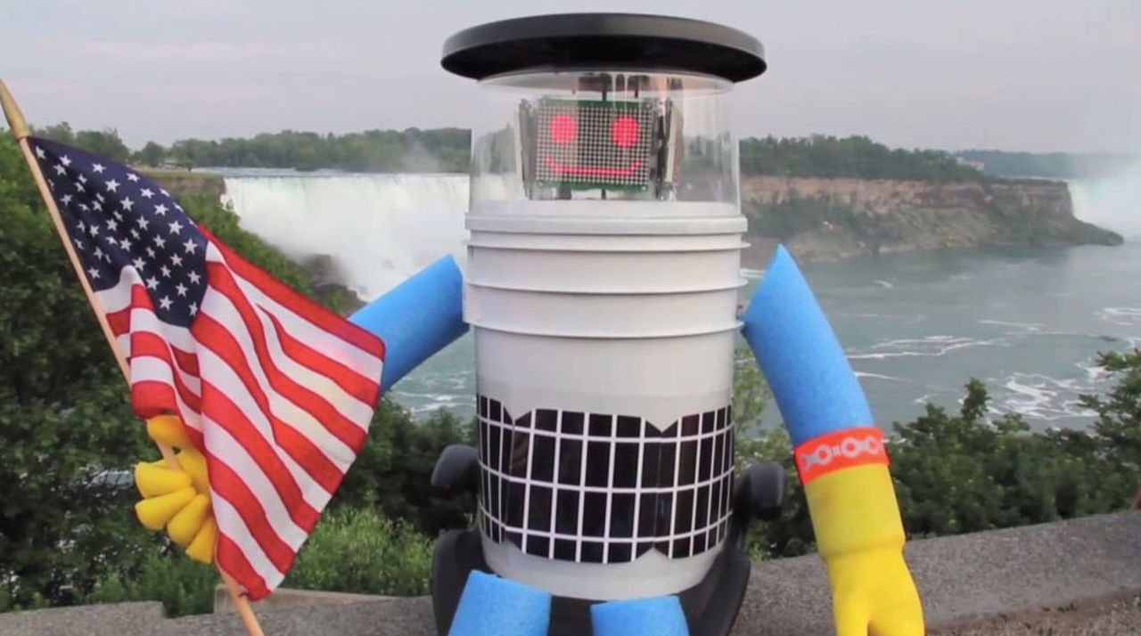 Liftande robot ihjälslagen i USA