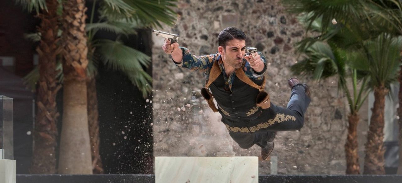 Netflix beställer en andra säsong av Sense8