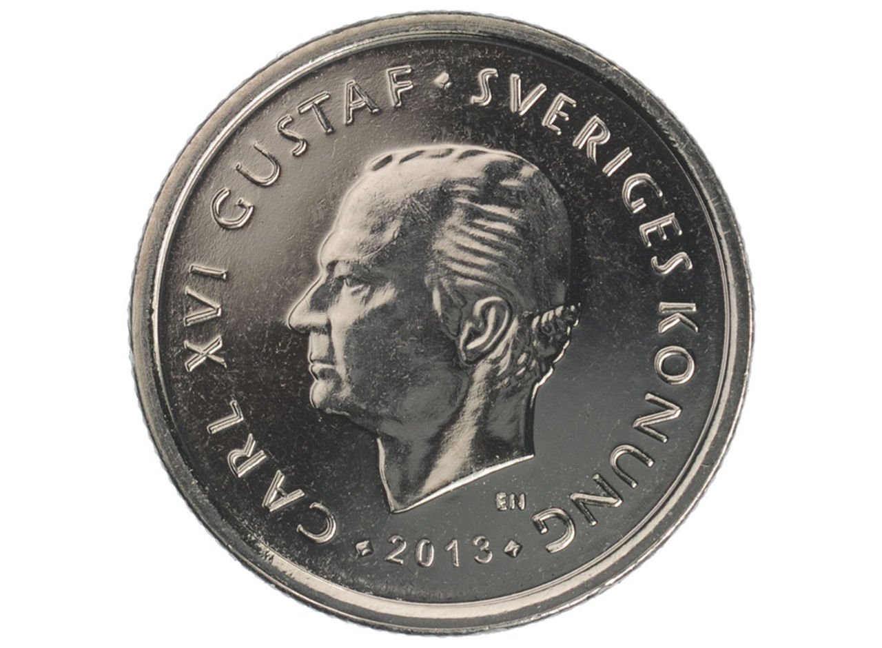 Kontanterna försvinner i allt snabbare takt