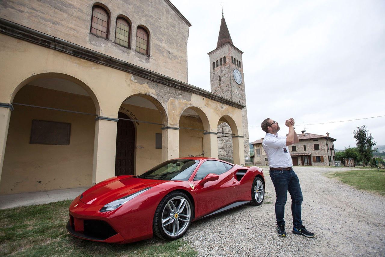 Teknikens Värld provkör Ferrari 488 GTB