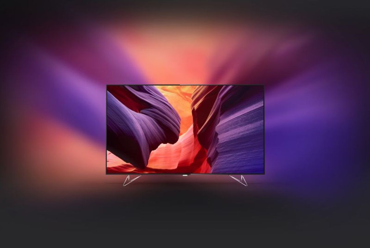 Philips nya 4K-TV gör om hela väggen till en skärm
