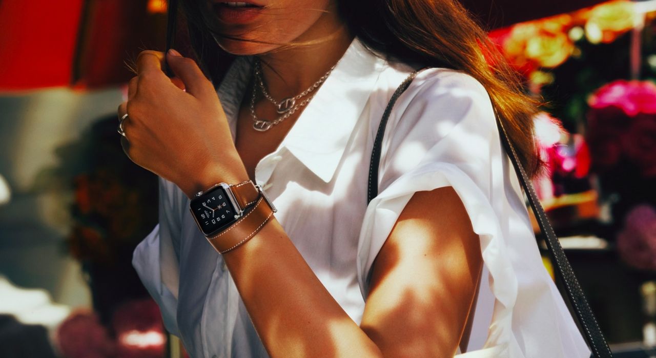 Apple inleder samarbete med modehuset Hermes