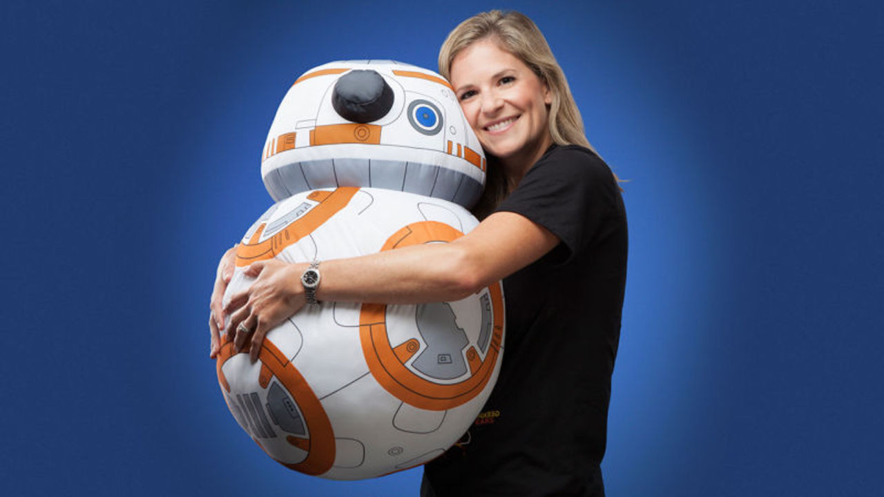 Nu kan du köpa BB-8 i gosedjursformat