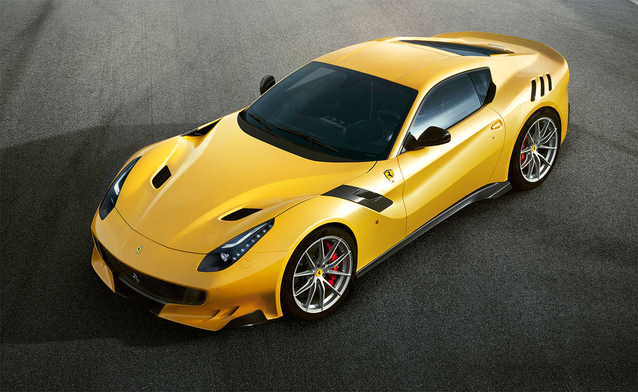 Ferrari presenterar F12tdf