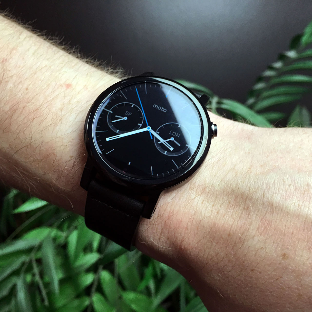 Vi har fått in nya Moto 360 och Moto X Style