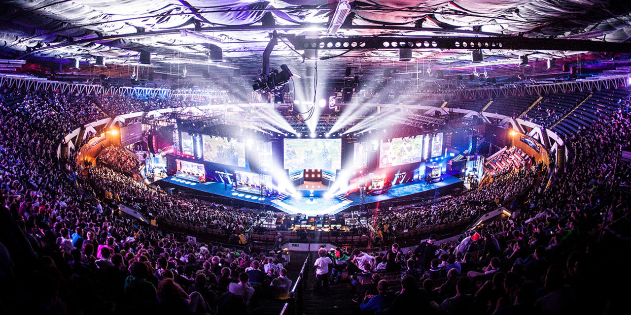 Snart kan du kolla på esport i VR