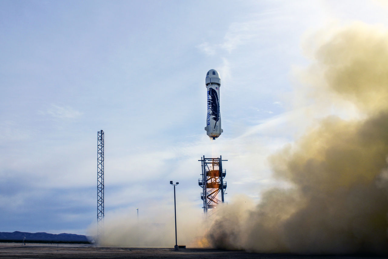 Blue Origin lyckas landa en återanvändningsbar raket