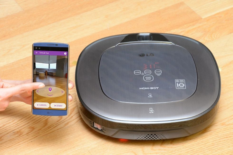 LG visar upp nya robotdammsugaren Hom-Bot Turbo+