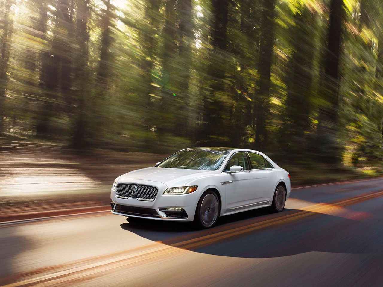 Lincoln presenterar nya Continental