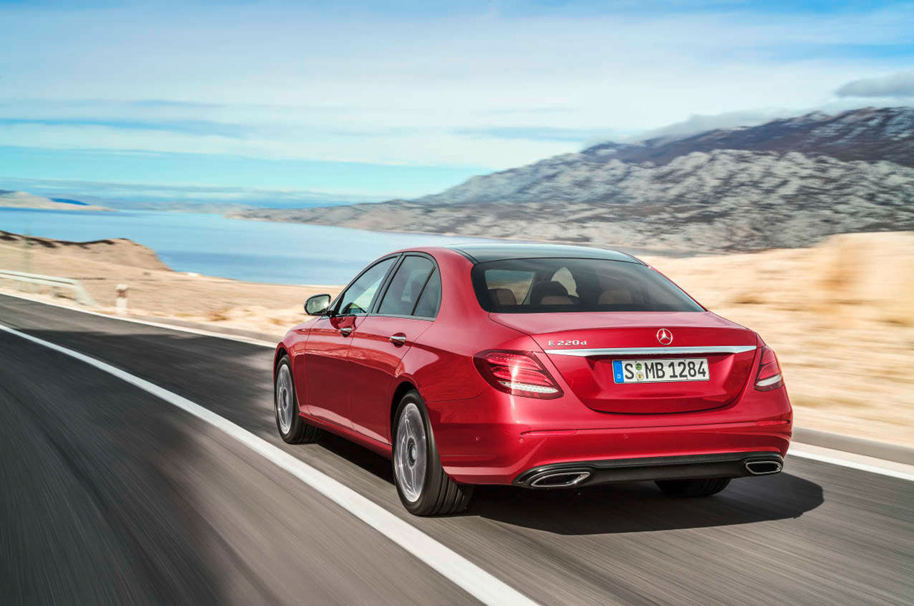 Nya Mercedes E-Klass blir din för 375 900 kronor