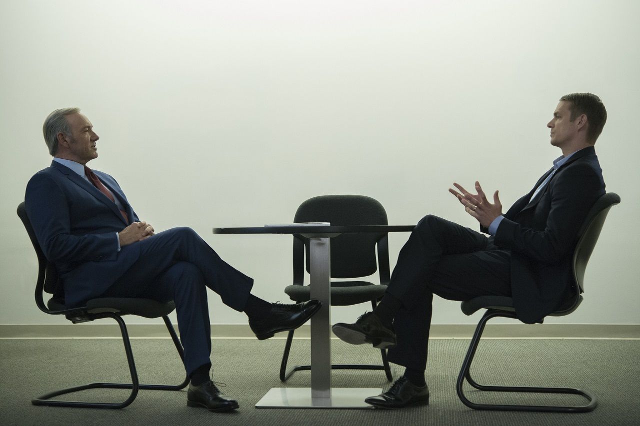 Joel Kinnaman hoppar på House of Cards