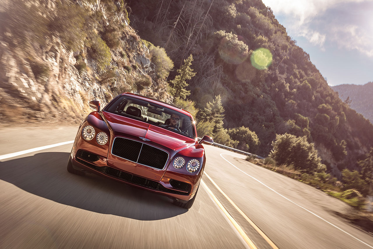 Bentley presenterar vassare Flying Spur