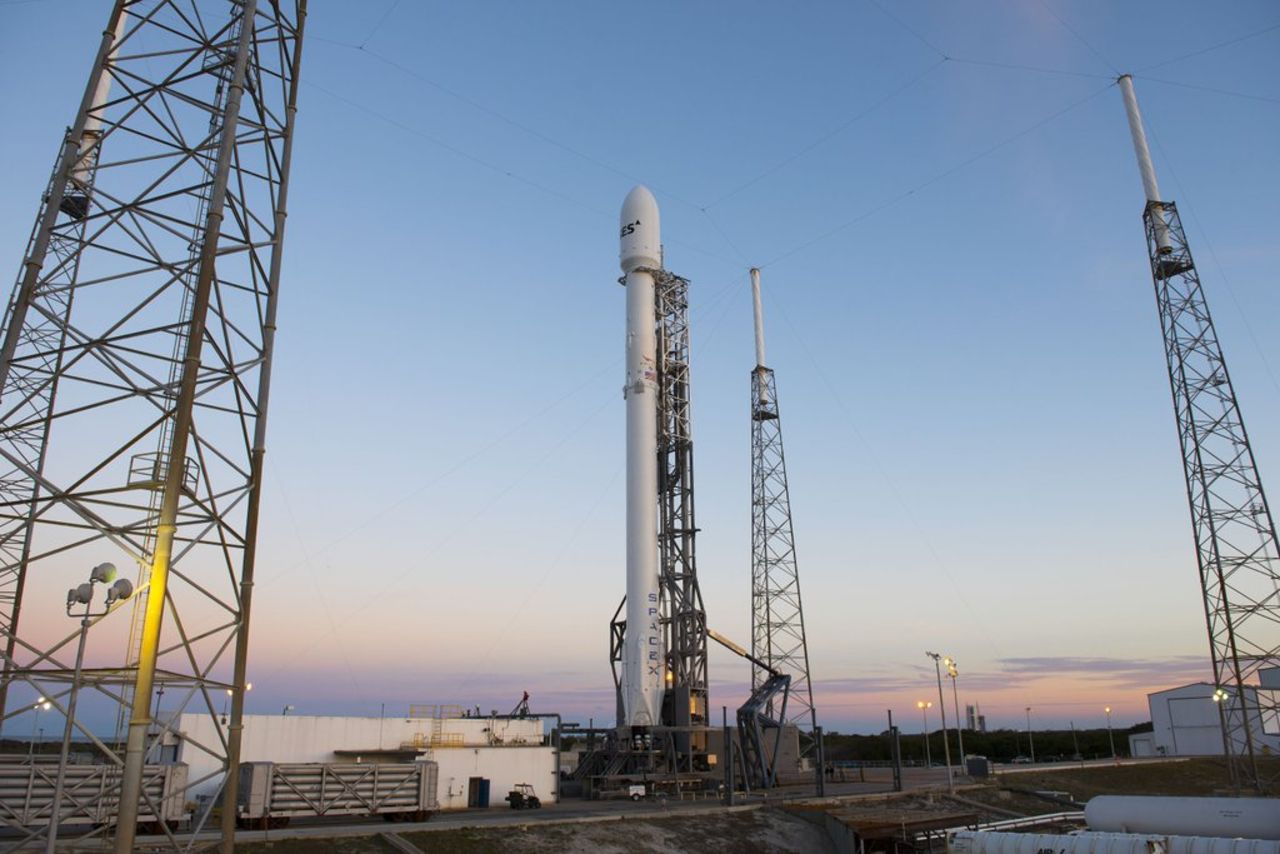 SpaceX gör nytt försök att skjuta upp Falcon 9 i natt